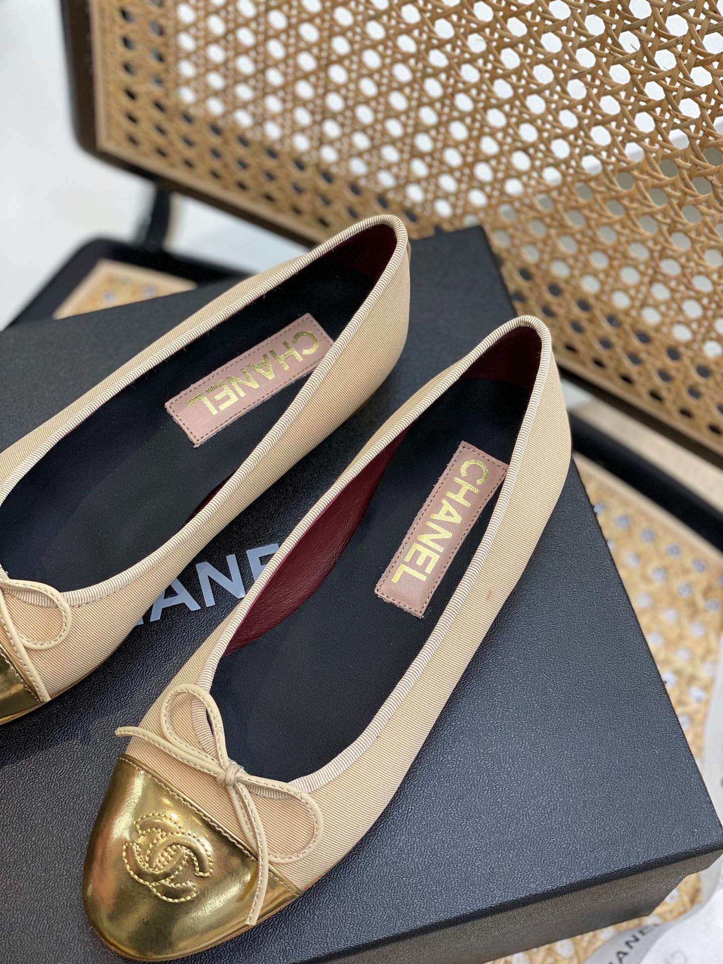 Anum Bags CHL FLATS GOLD BALLET