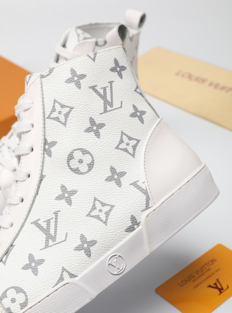 Anum Bags LUV High Monogram White Boot Sneaker