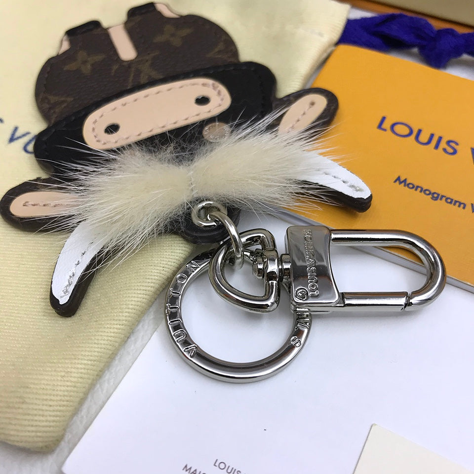 Anum Bags MO -Keychains LUV 080
