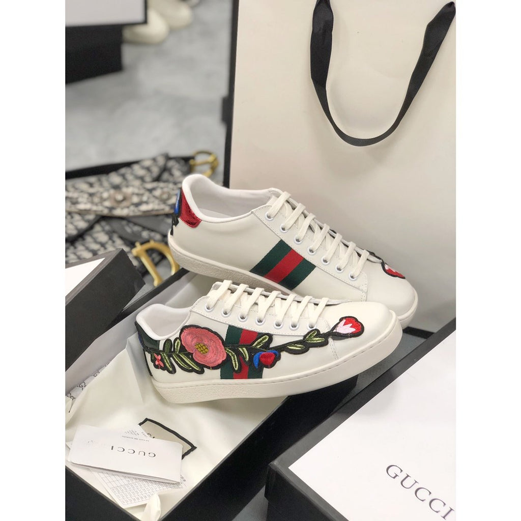 Ezyycart Bags MO-GCI Ace Embroidered 'Floral Sneaker 081