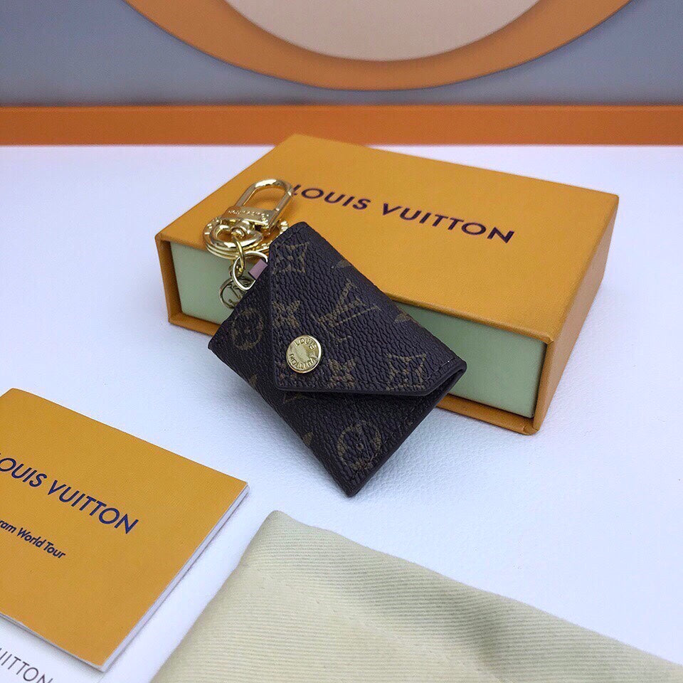 Anum Bags MO -Keychains LUV 069