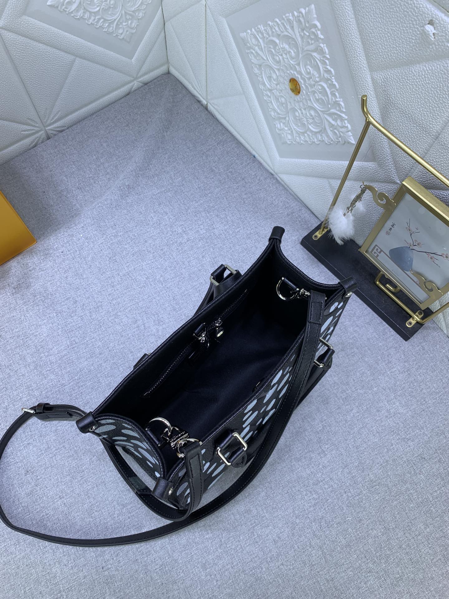 Anum Bags Mo - Bag LUV 638