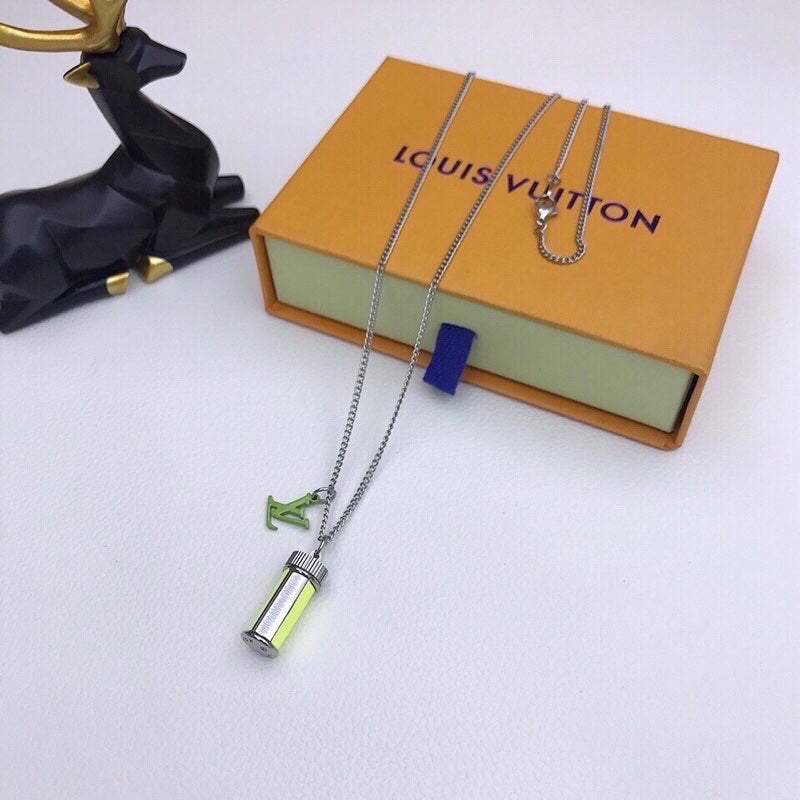 Anum Bags Necklace LUV003