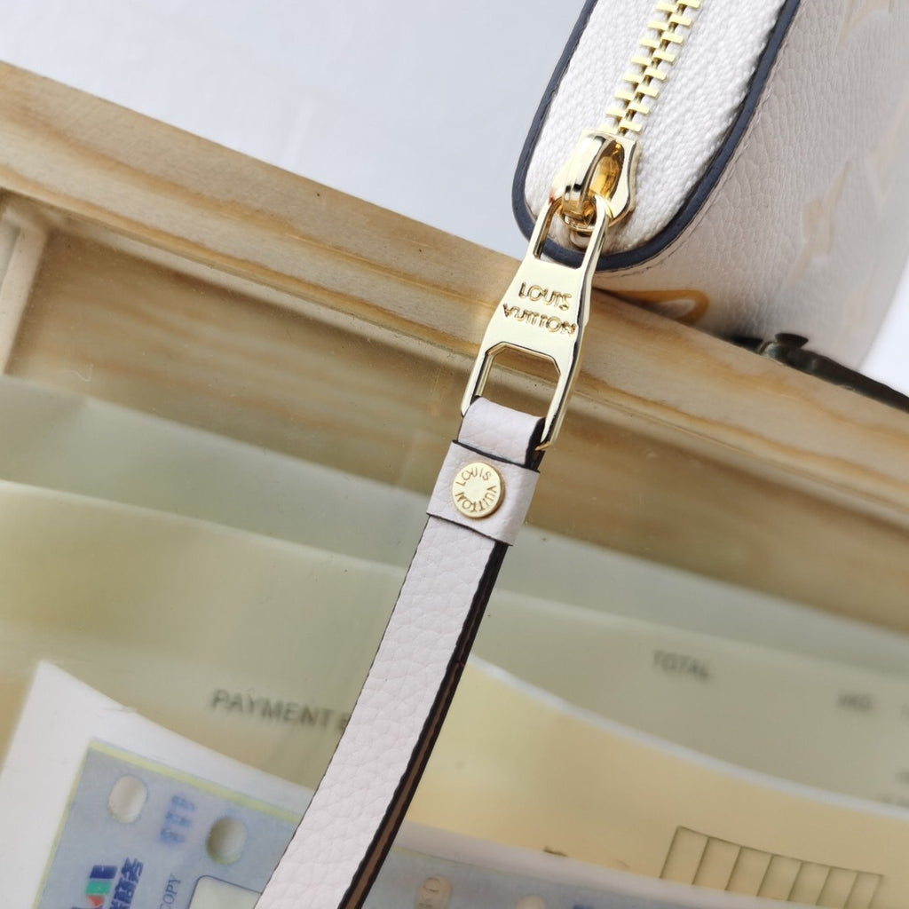 Anum Bags Wallet LUV 110