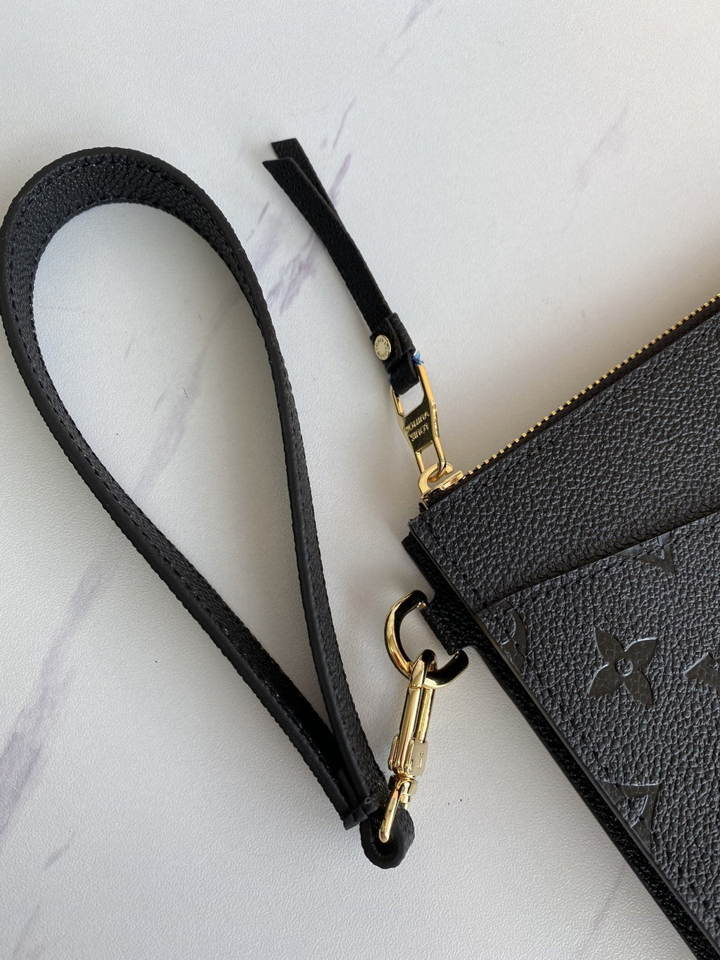 Anum Bags Wallet LUV 064
