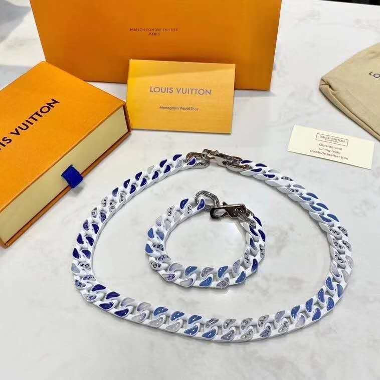 Anum Bags Combo LV Necklaces 096