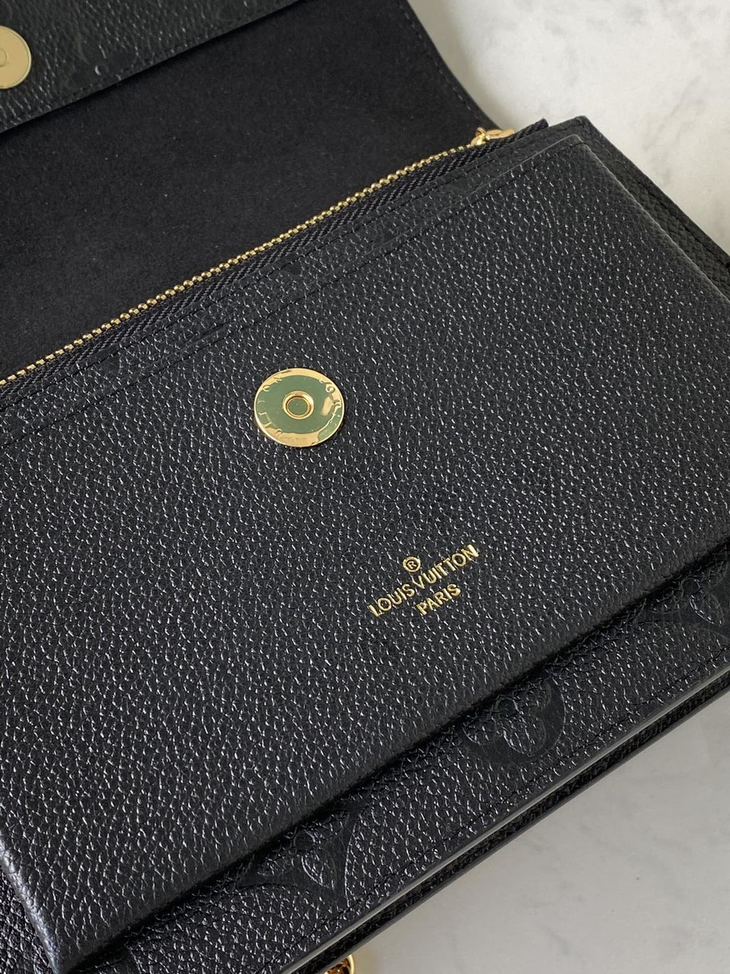 Anum Bags Wallet LUV 088