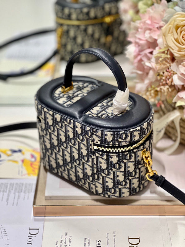 Anum Bags MV - Dir Bags - 124