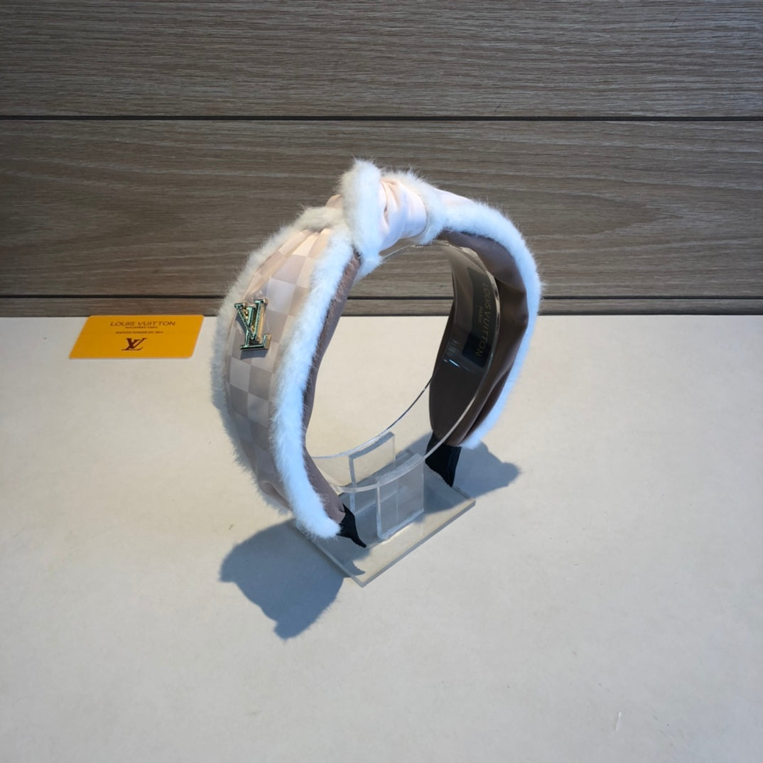 Anum Bags New Hair Band LUV 015