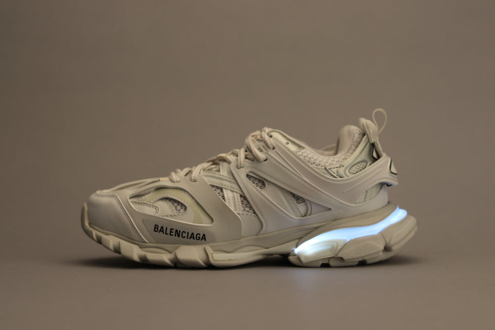 Ezyycart Bags Bla Track LED White Sneaker