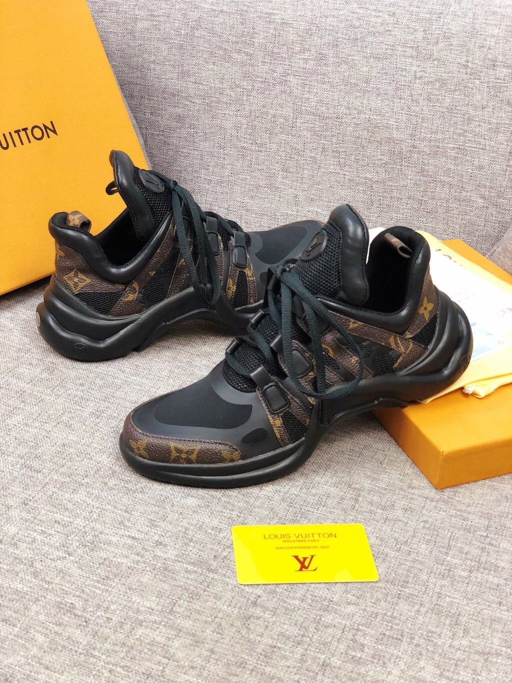 Anum Bags LUV Archlight Black Brown Sneaker