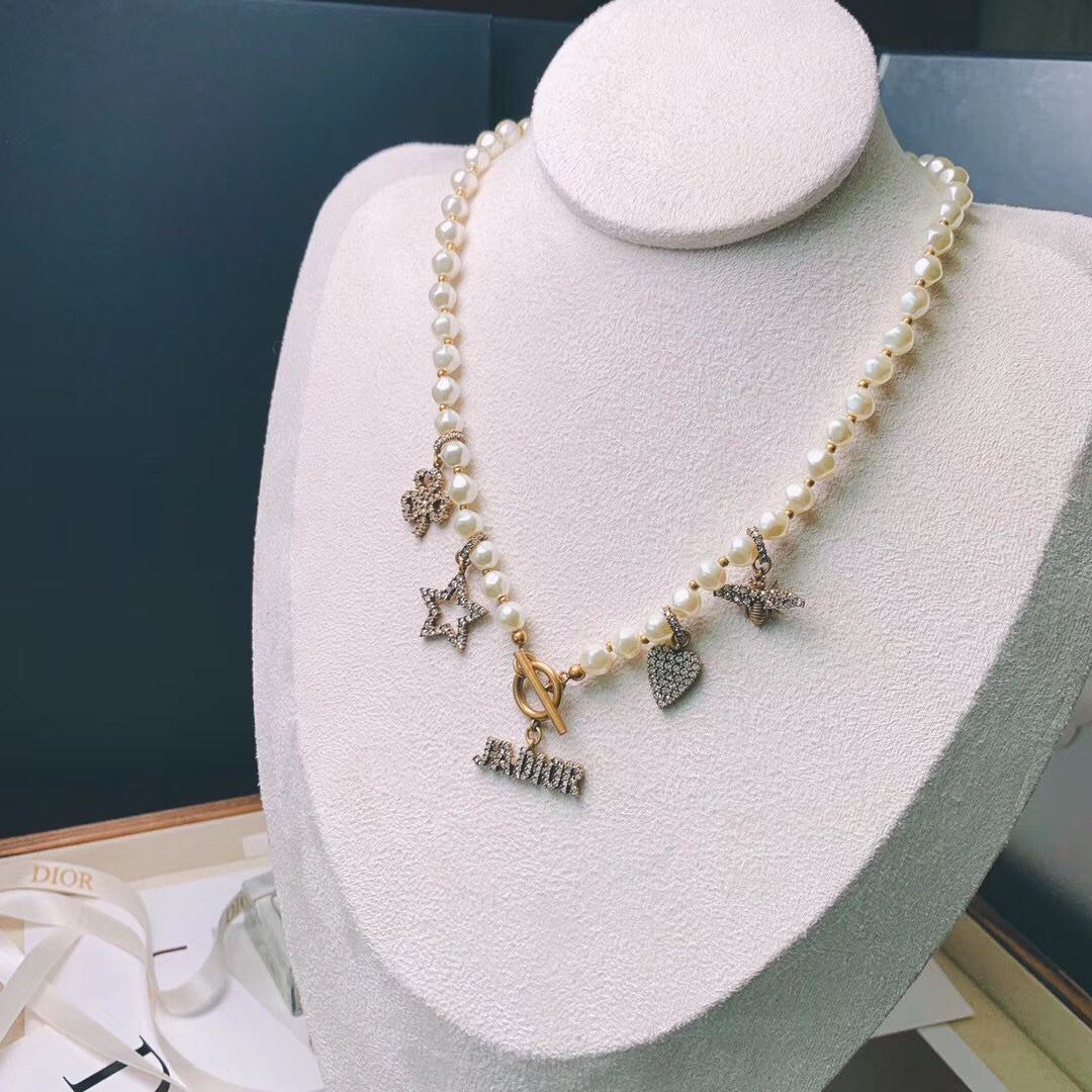 Anum Bags Necklace DIR019