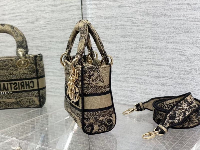 Anum Bags MV - Dir Bags - 2209
