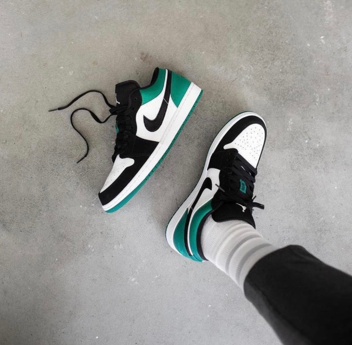 Ezyycart Bags AJ1 black and green toes