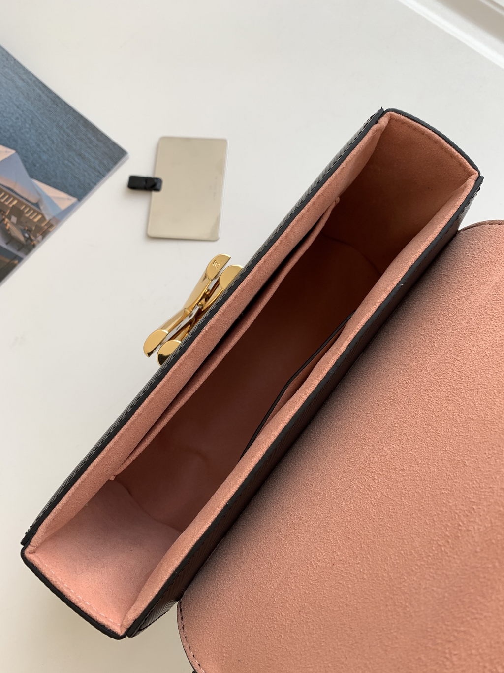 Anum Bags Elite Carryalls