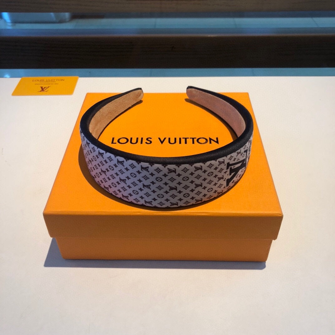 Anum Bags New Hair Band LUV 031