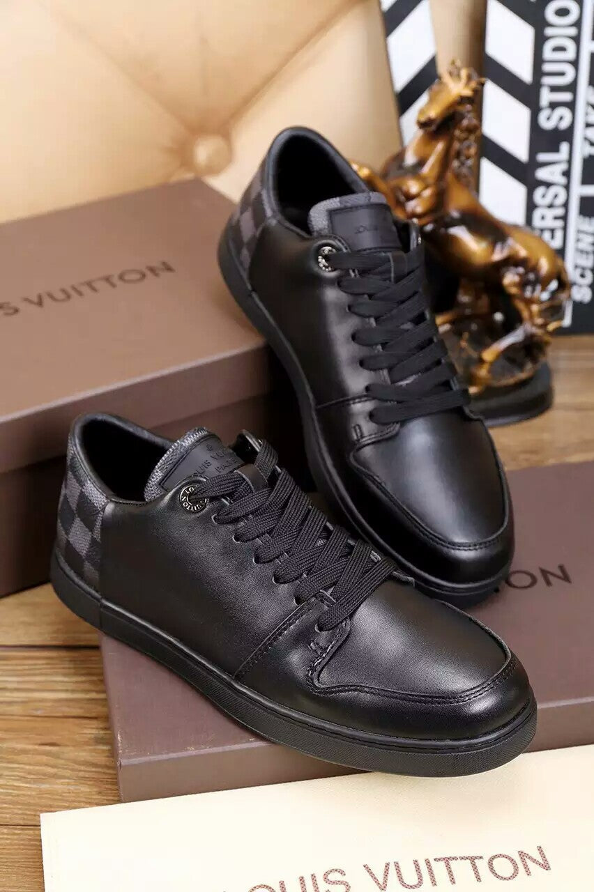 Anum Bags LUV Monogram Line Up Black Sneaker