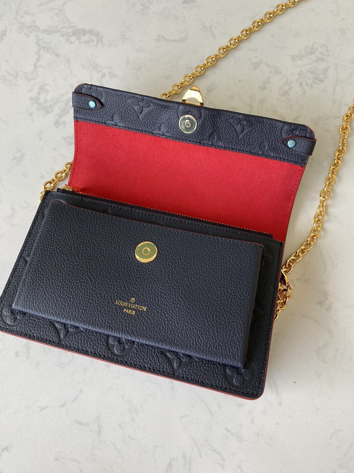 Ezyycart Bags Wallet LUV 086