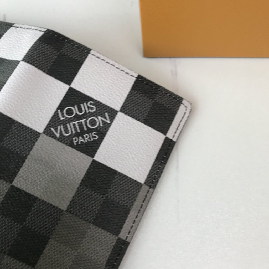Ezyycart Bags Wallet LUV 051