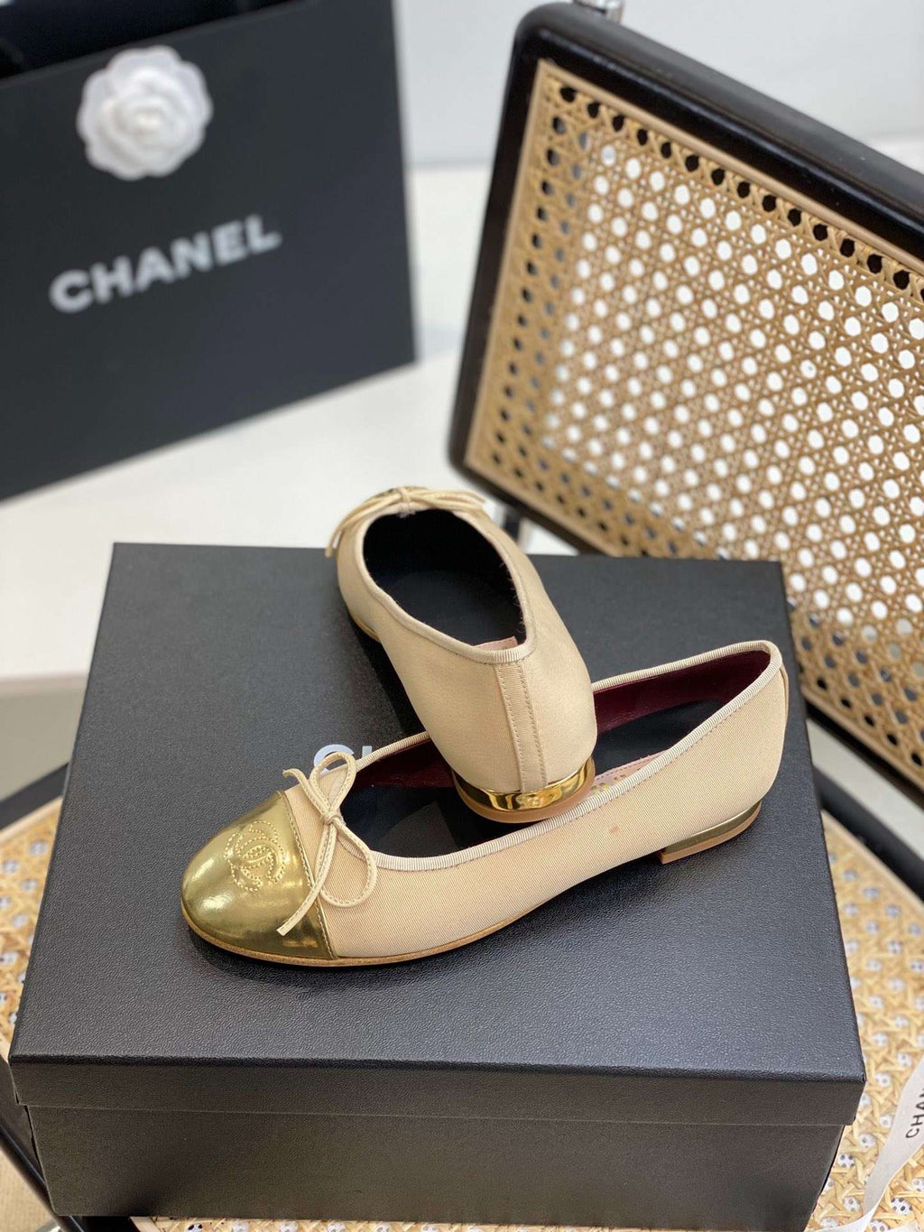 Anum Bags CHL FLATS GOLD BALLET