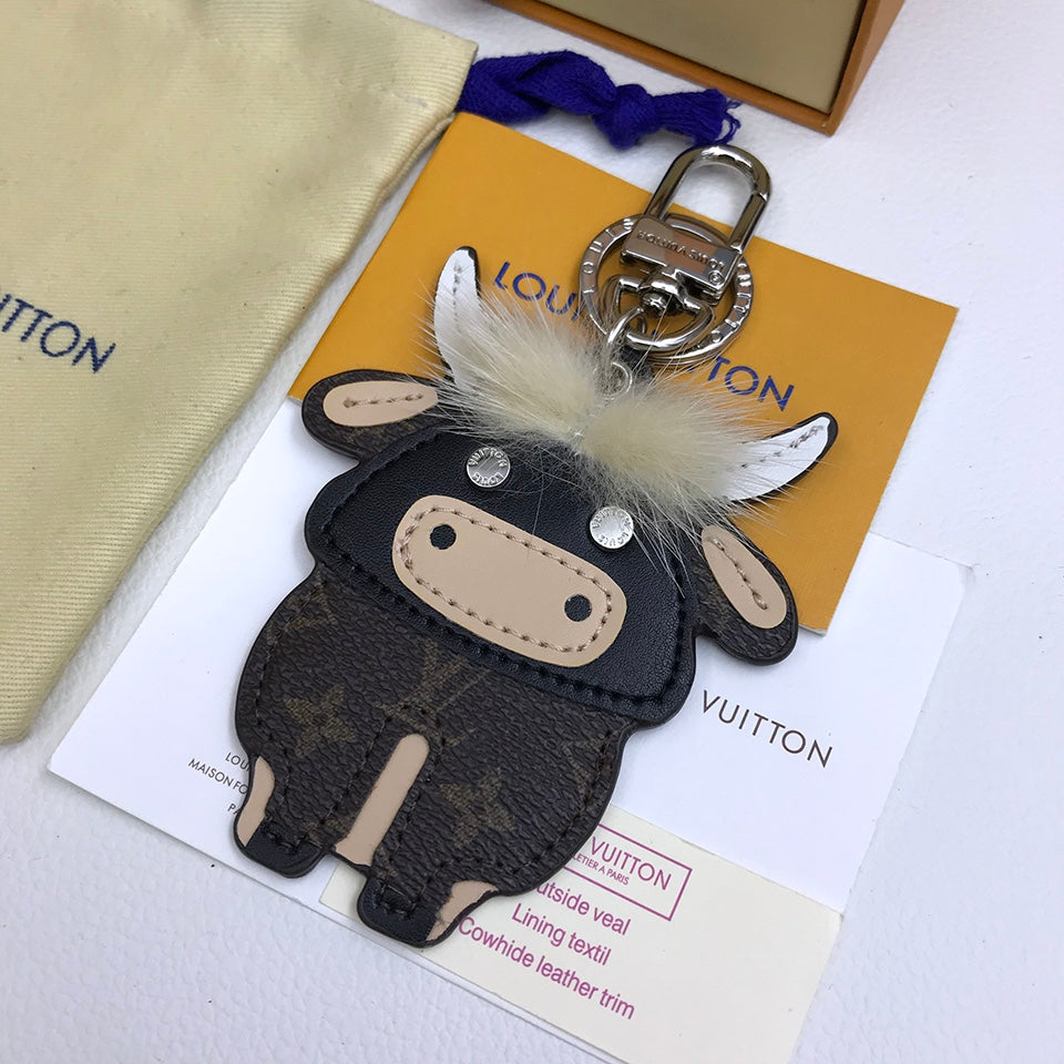 Anum Bags MO -Keychains LUV 080