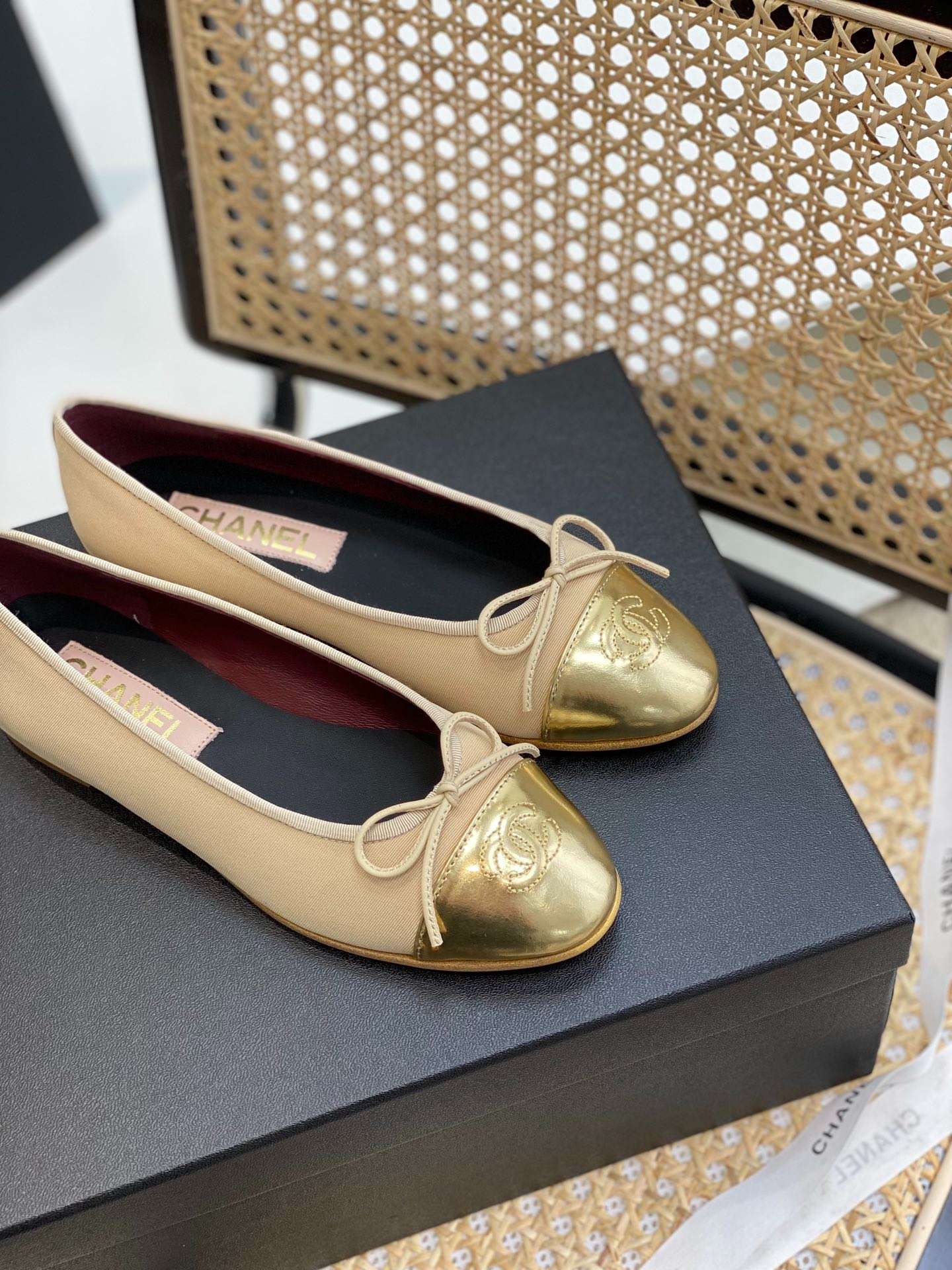Anum Bags CHL FLATS GOLD BALLET