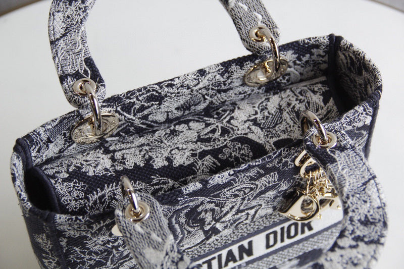 Anum Bags MV - Dir Bags - 2241
