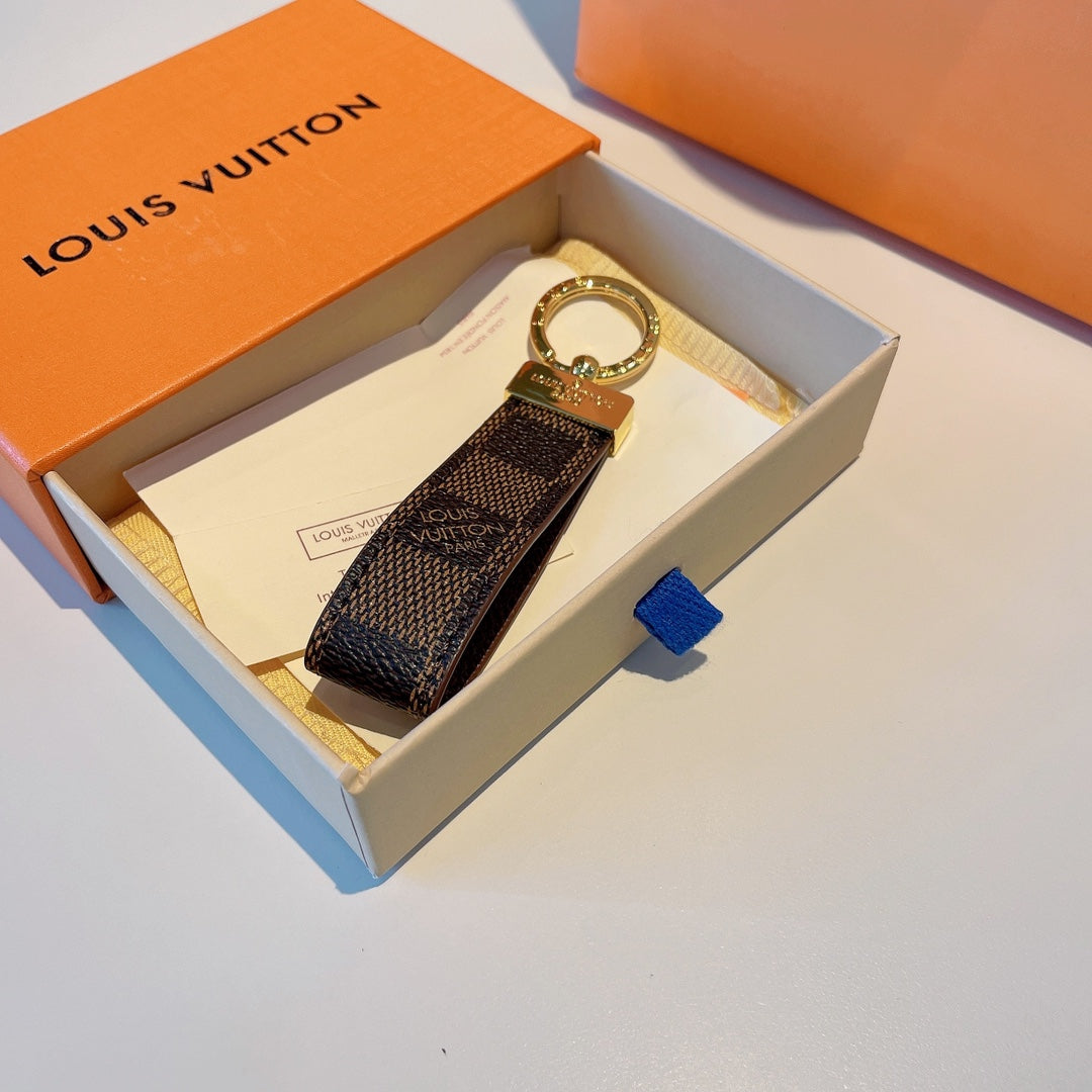 Anum Bags Keychains LUV 032