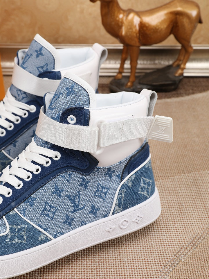 Anum Bags LUV High Top Blue Sneaker