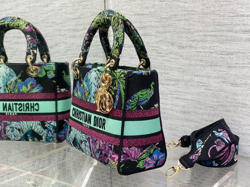 Anum Bags MV - Dir Bags - 019