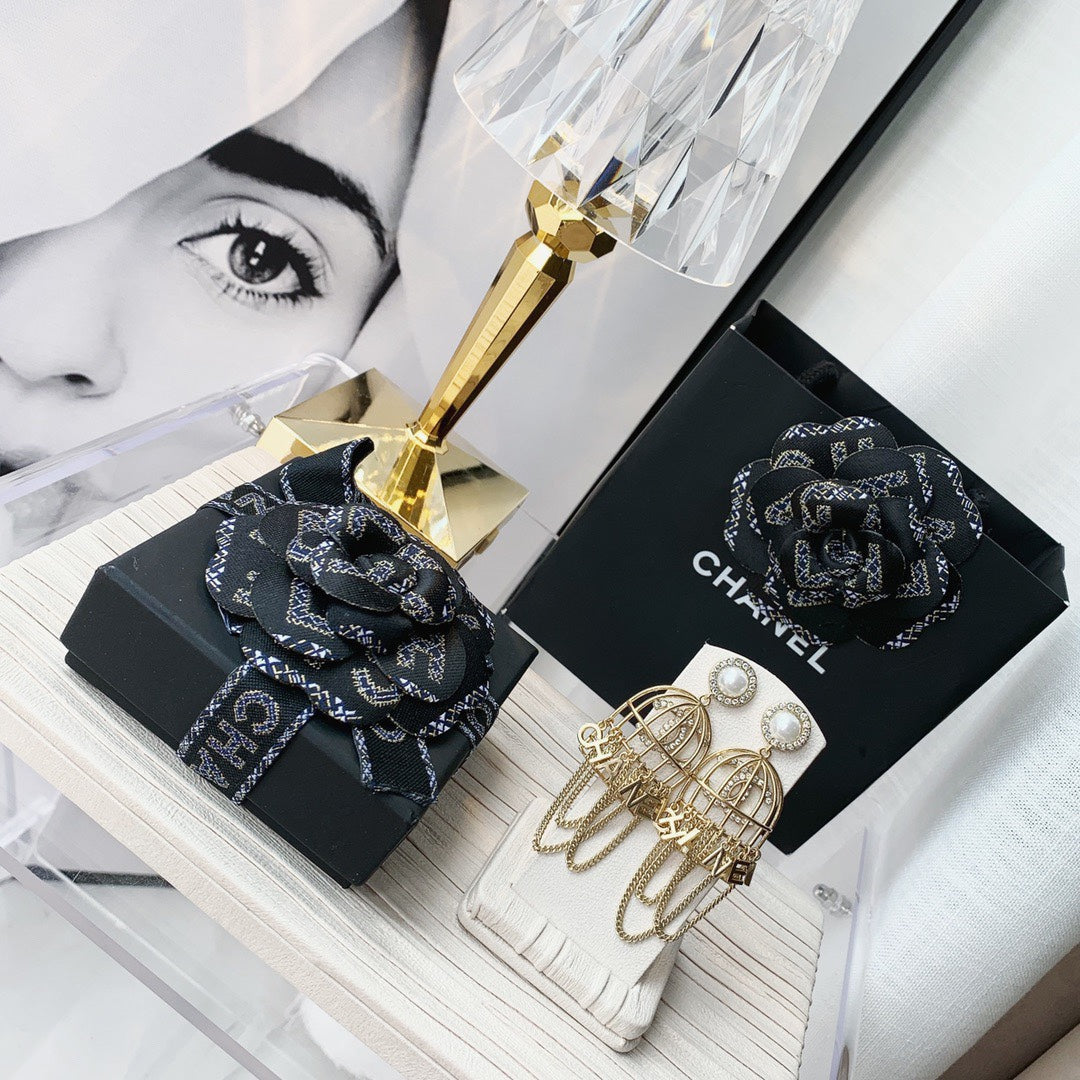 Anum Bags Earring CHL 014