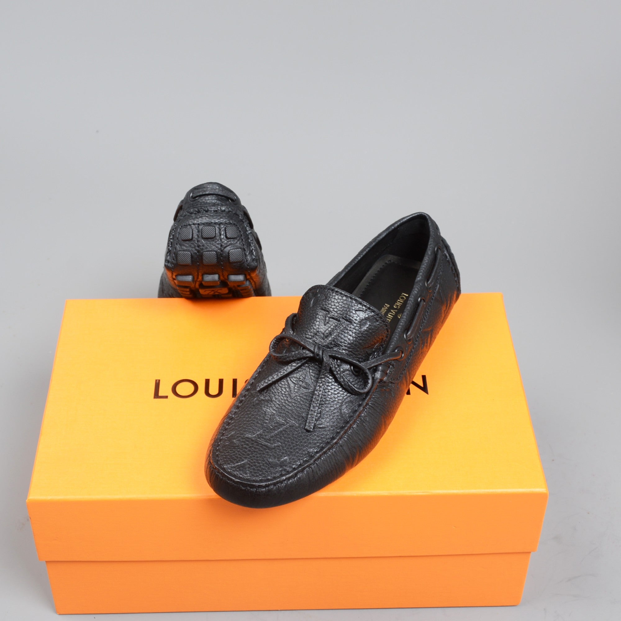Anum Bags MOCCASIN BLACK