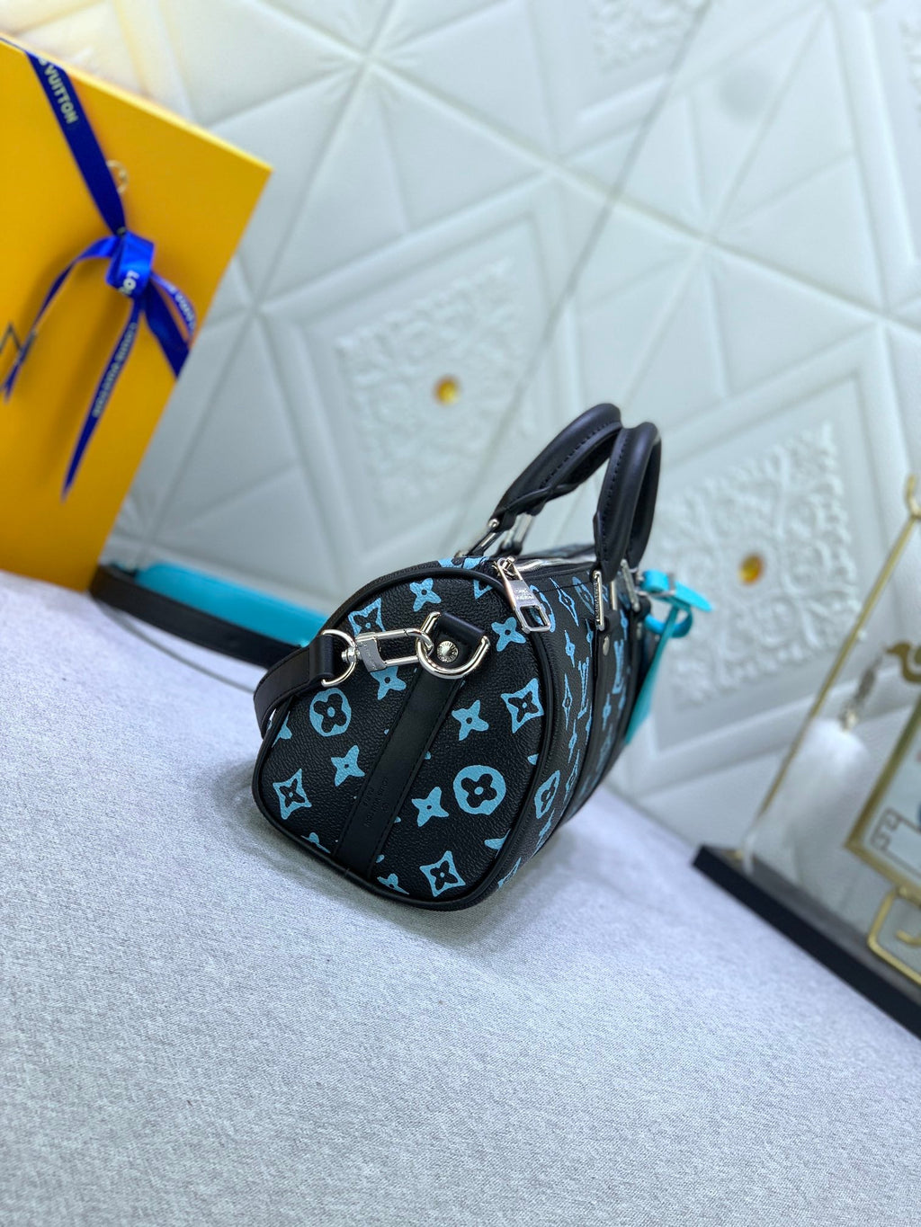 Anum Bags Mo - Bag LUV 643
