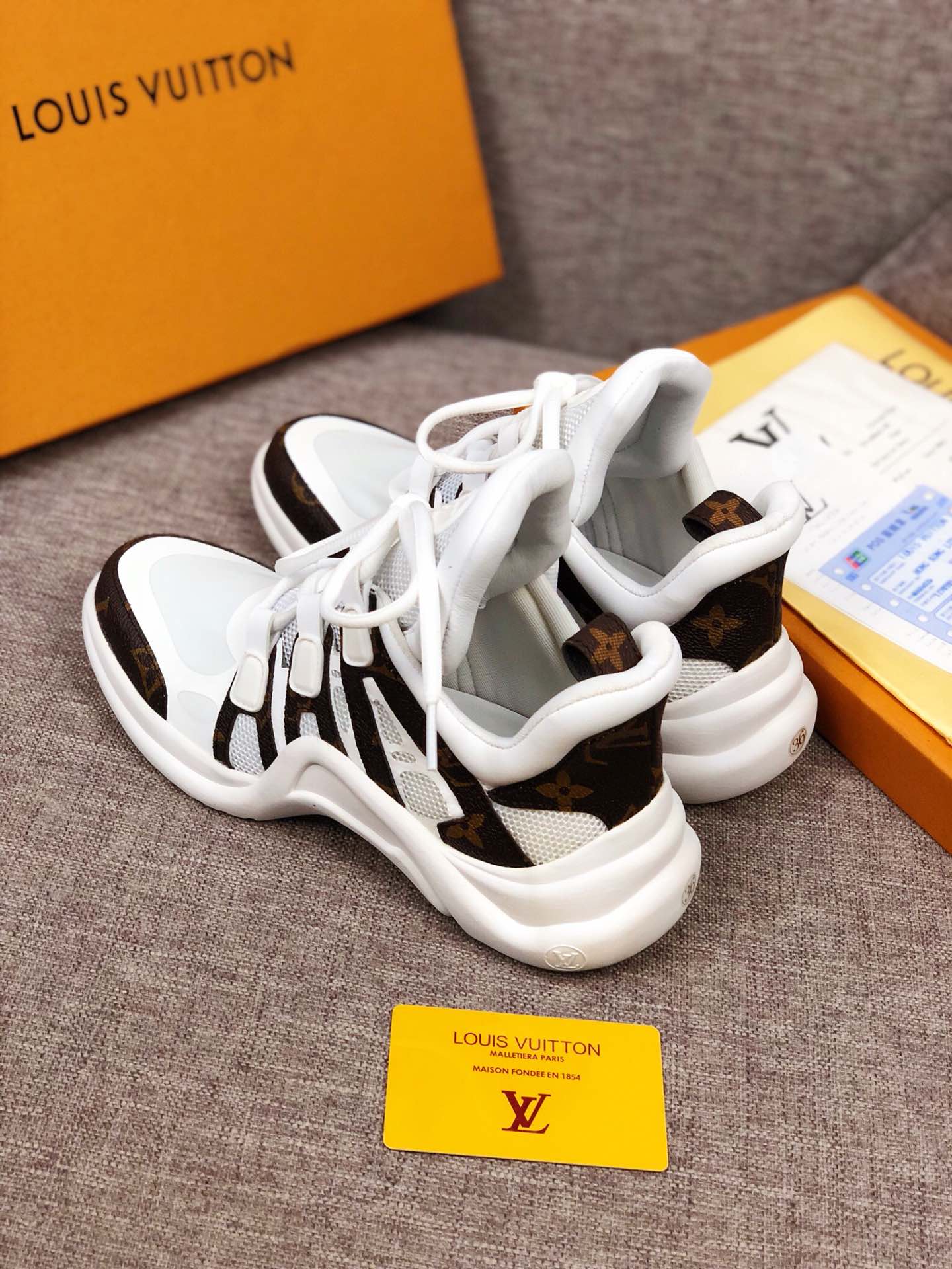 Anum Bags LUV Archlight White Brown Sneaker