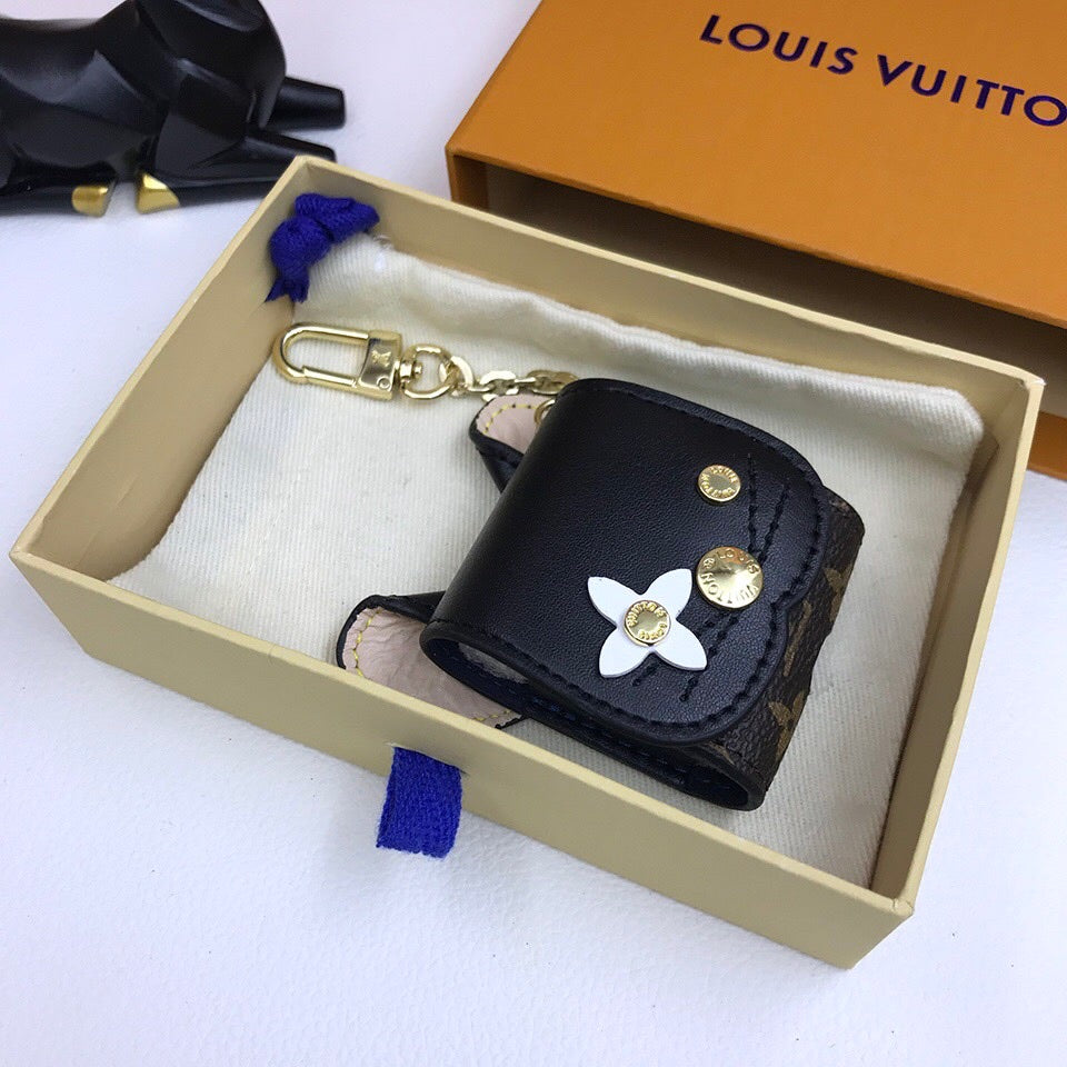 Anum Bags MO -Keychains LUV 044