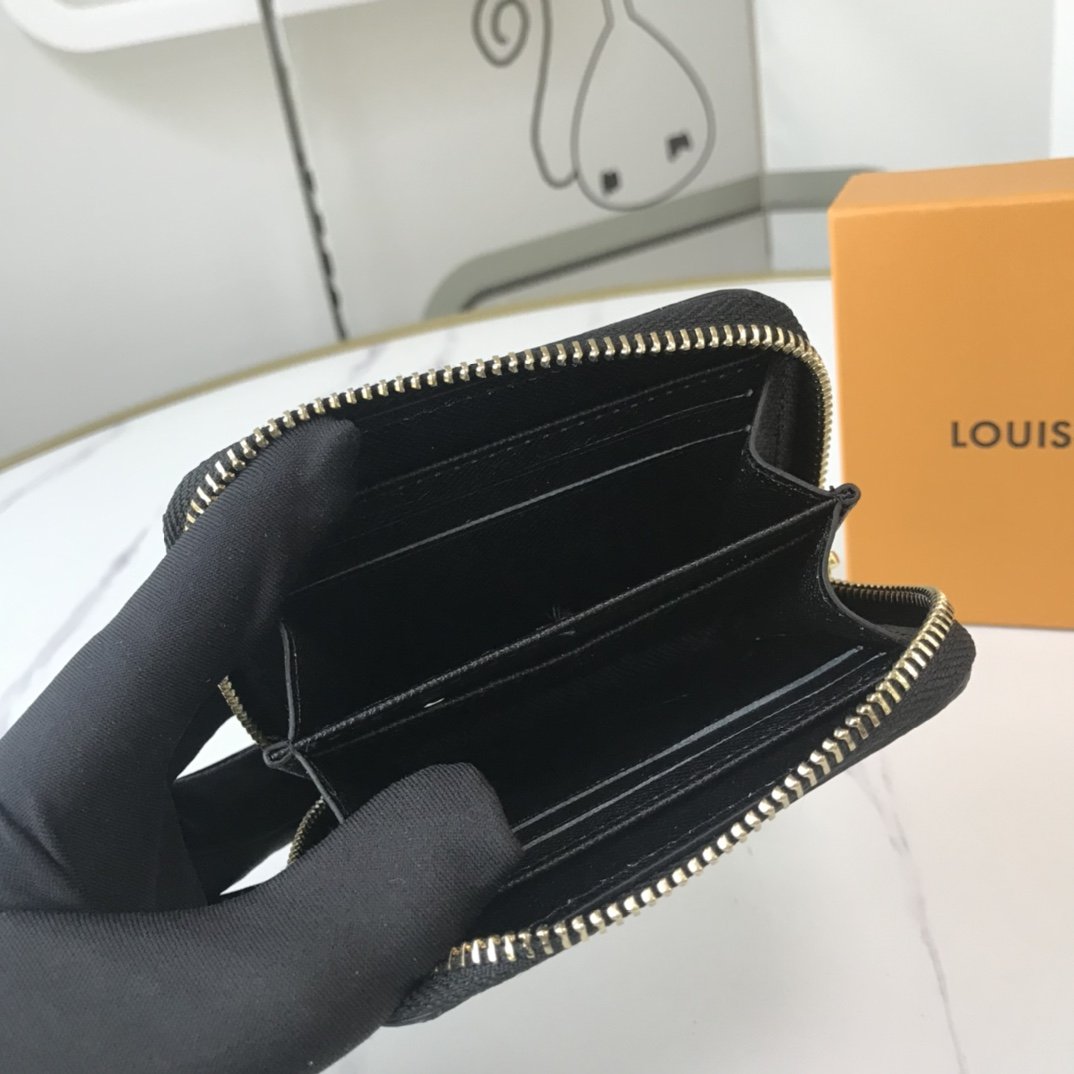 Ezyycart Bags Wallet LUV 029
