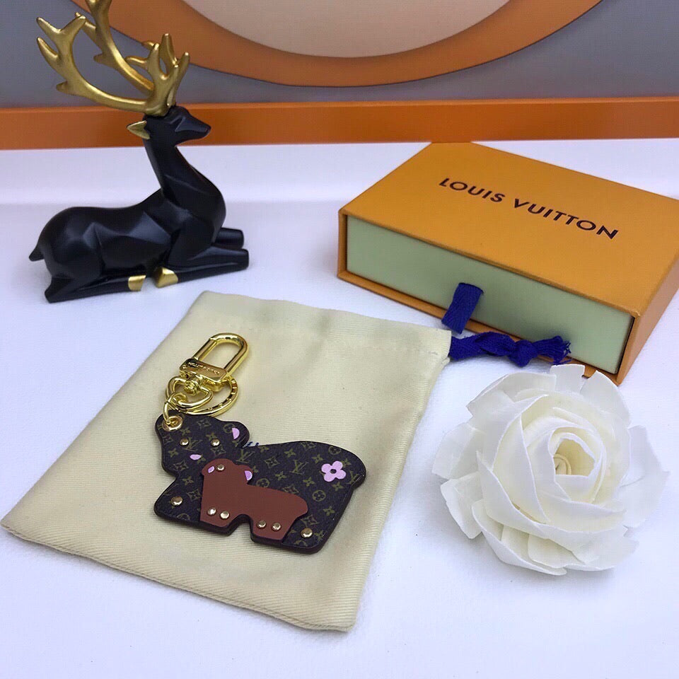 Anum Bags Keychains LUV 017
