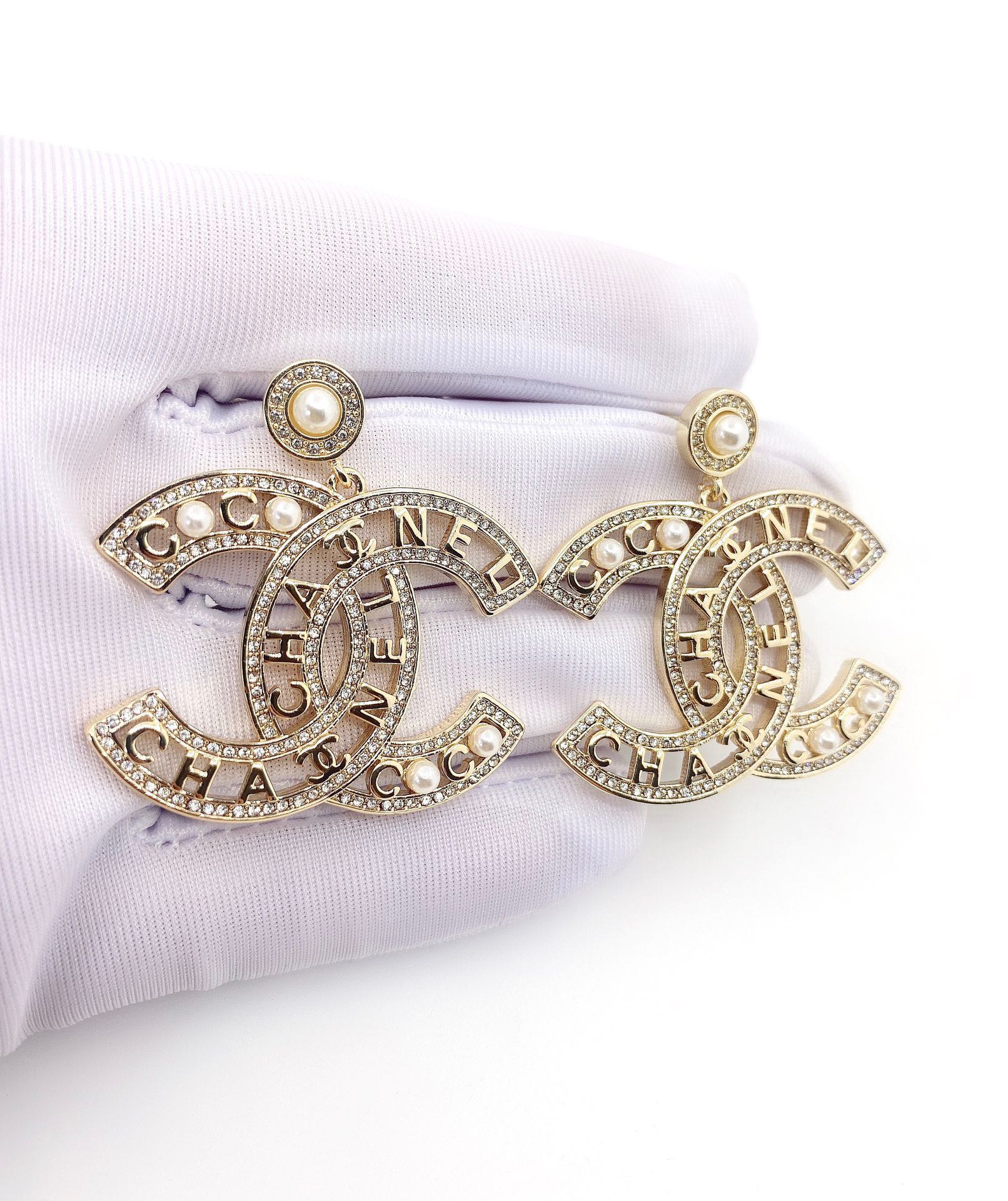 Anum Bags Earring CHL 027