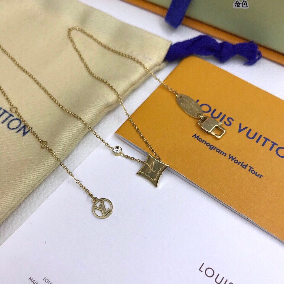 Anum Bags Necklace LUV005