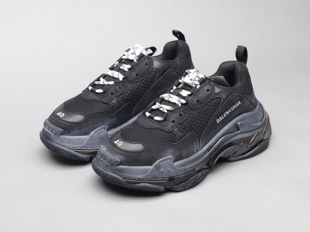 Ezyycart Bags Bla Triple S Air Cushion Black Sneaker