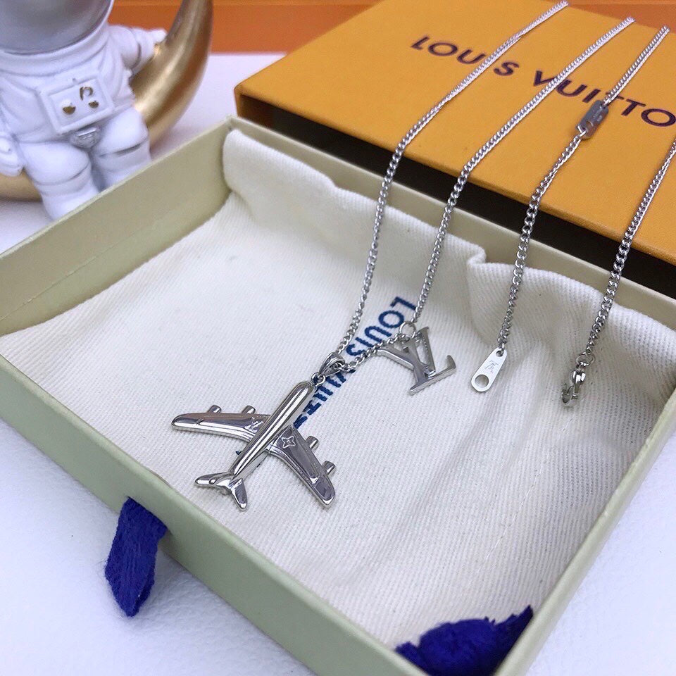 Anum Bags Necklace LUV013