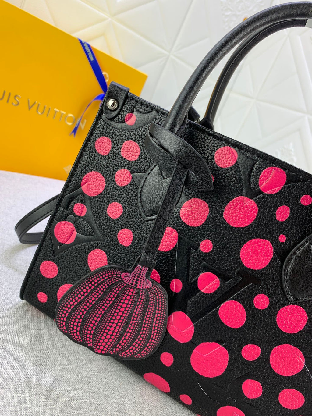 Anum Bags Mo - Bag LUV 637