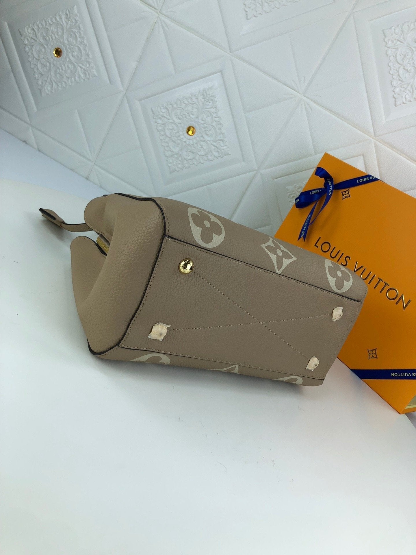 Anum Bags Bags LUV 035