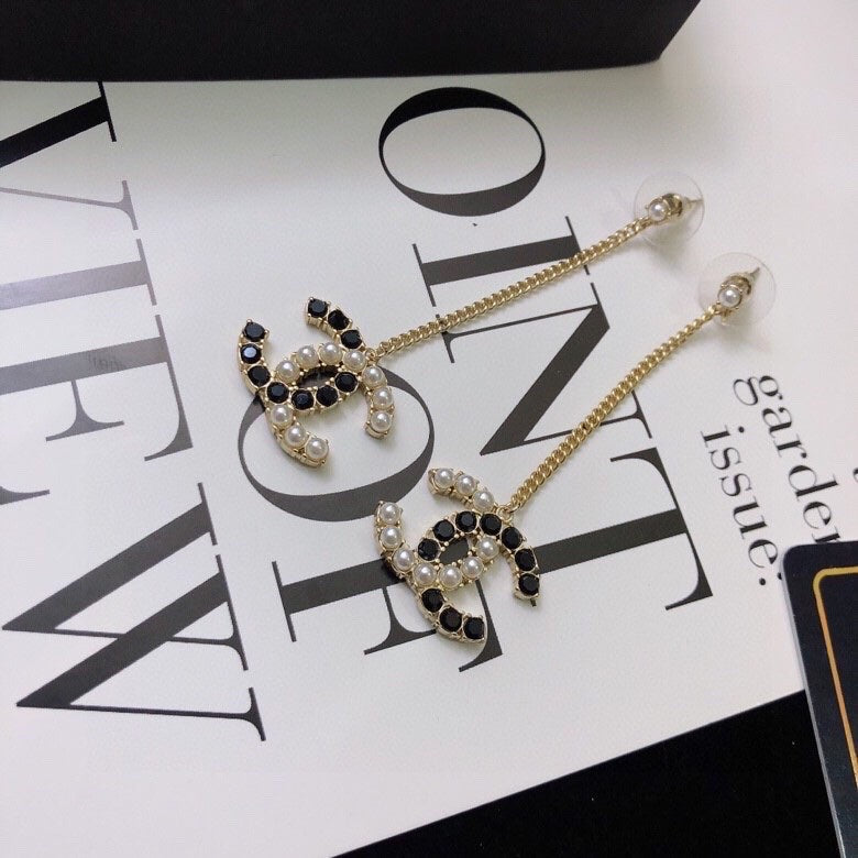 Anum Bags Earring CHL 016