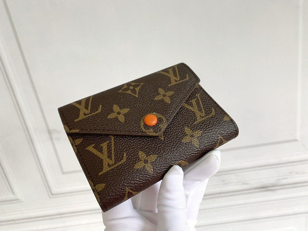 Ezyycart Bags Wallet LUV 113