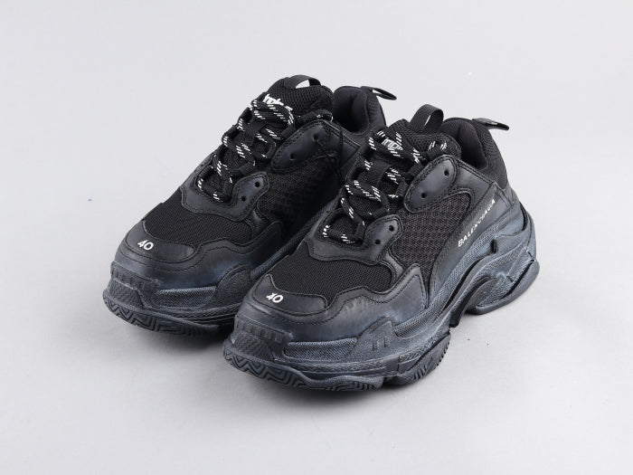 Ezyycart Bags Bla Triple S Pure Black Sneaker