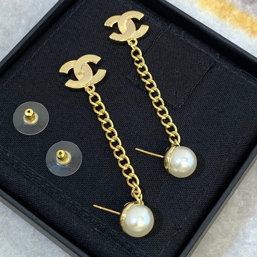 Anum Bags Earring CHL 012