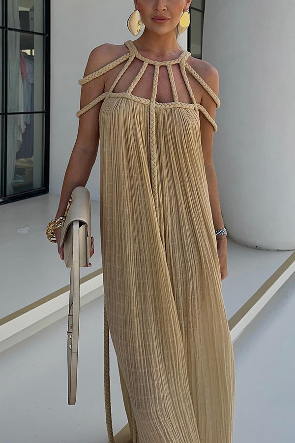 Modernes und elegantes Maxikleid mit drapierten Zopfdetails aus Leinenmischung