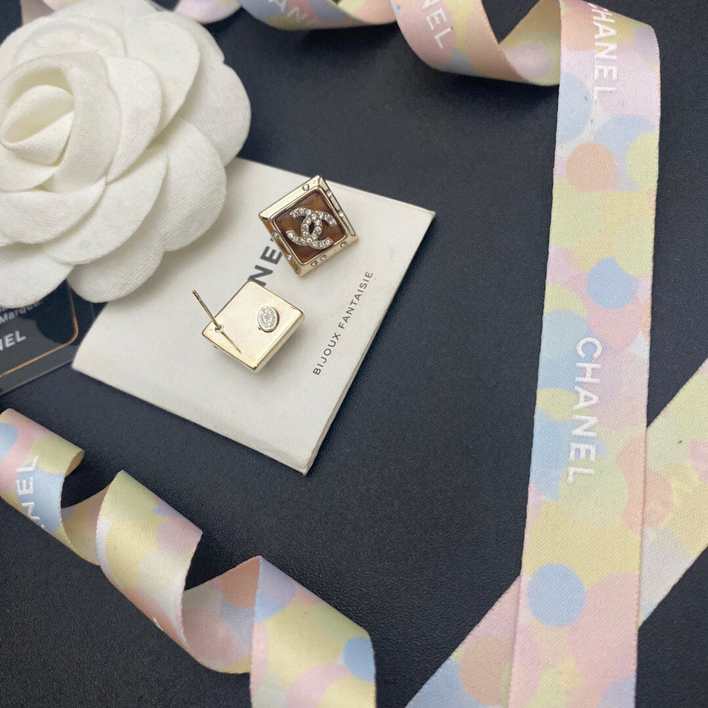 Anum Bags Earring CHL 025