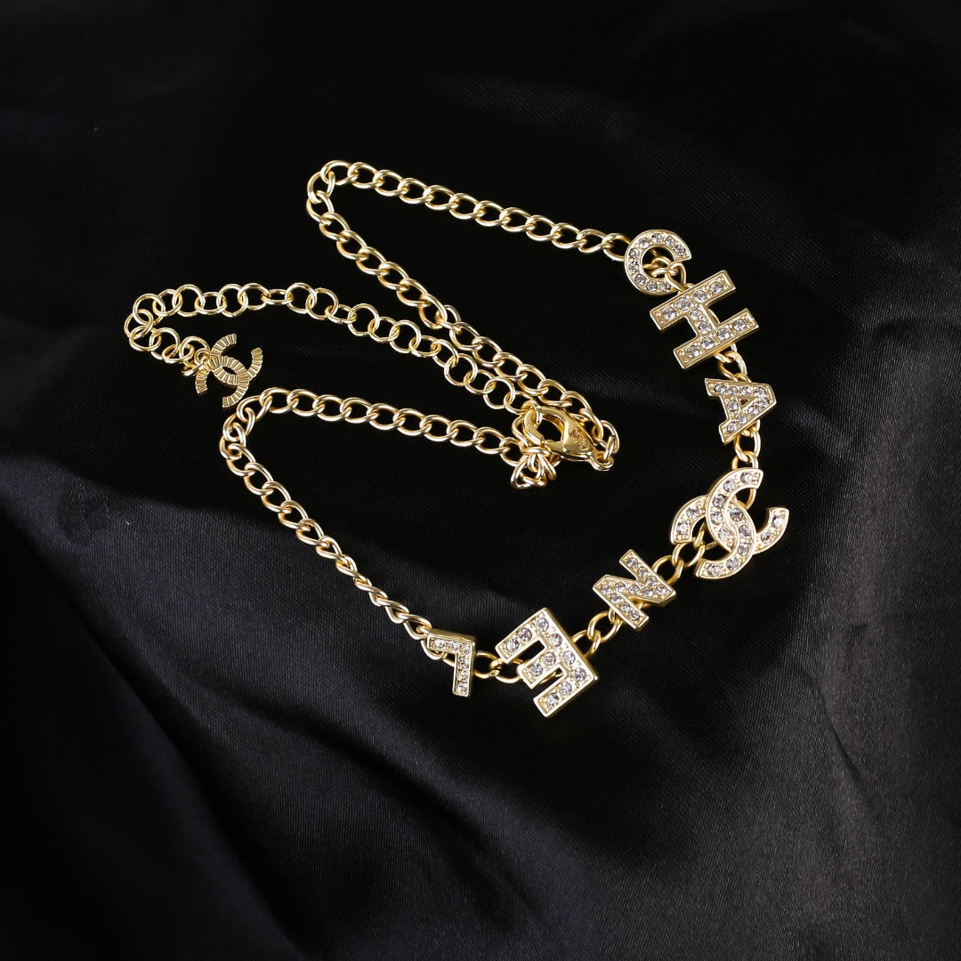 Anum Bags MO -Necklace CHL011